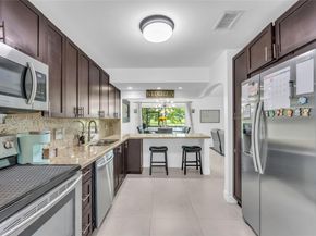 6728 SW 140th Ct, Miami FL 33183