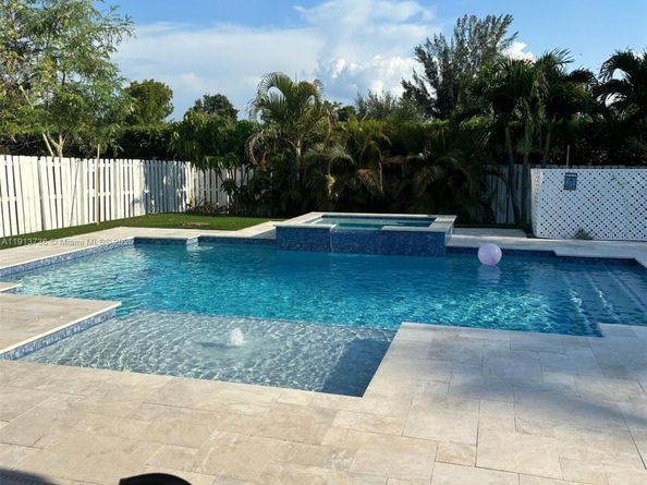 15264 SW 43rd Ct, Miramar FL 33027