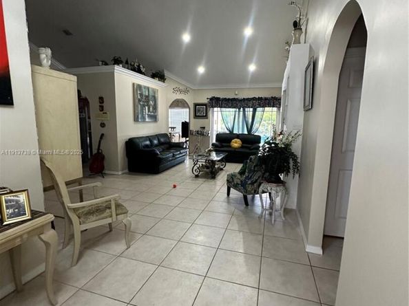 15264 SW 43rd Ct, Miramar FL 33027