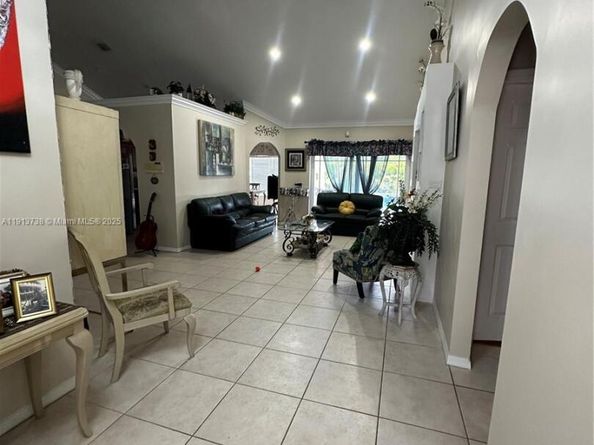 15264 SW 43rd Ct, Miramar FL 33027