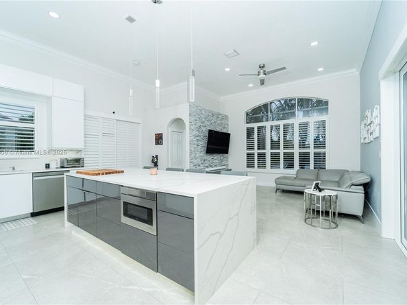 3905 SW 151st Ter, Miramar FL 33027
