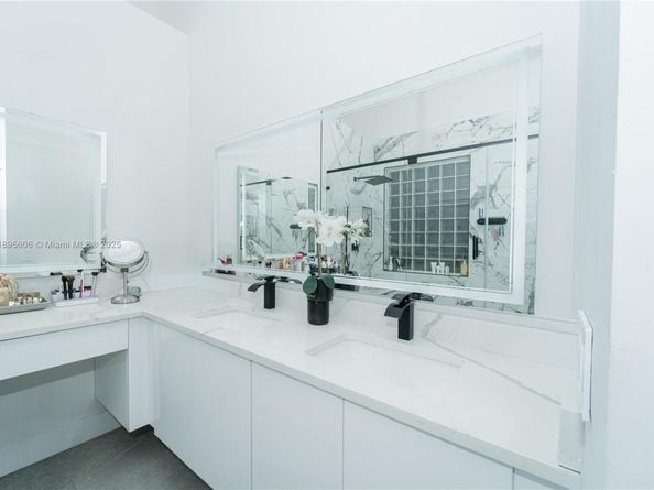 3905 SW 151st Ter, Miramar FL 33027