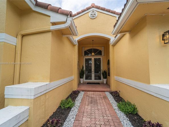 3905 SW 151st Ter, Miramar FL 33027
