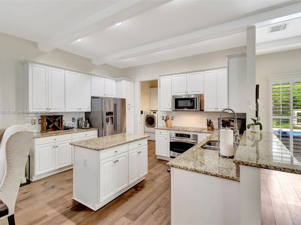 1327 Duval St, Jupiter FL 33458