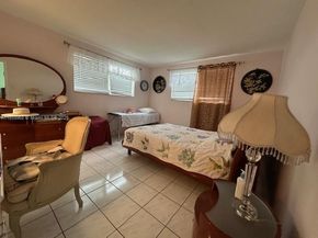 16701 NE 13th Ave 102, Miami FL 33162