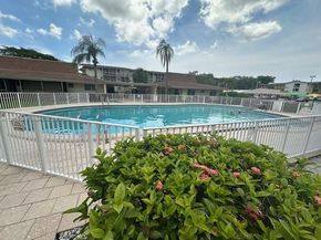 16701 NE 13th Ave 102, Miami FL 33162