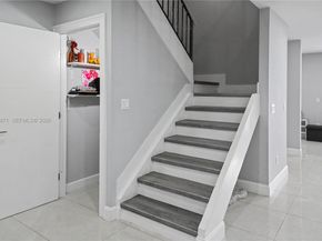 4712 Sheridan St 6, Hollywood FL 33021