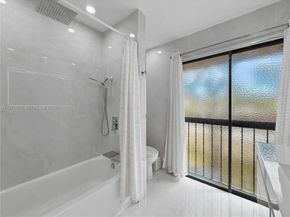 4712 Sheridan St 6, Hollywood FL 33021