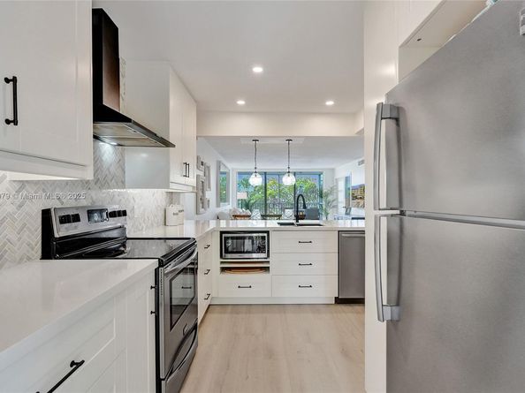 3150 N Course Ln 405, Pompano Beach FL 33069