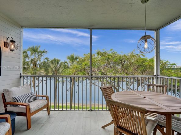 3150 N Course Ln 405, Pompano Beach FL 33069