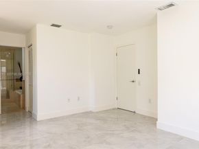 10241 SW 128th Ave, Miami FL 33186