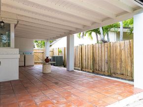 10241 SW 128th Ave, Miami FL 33186