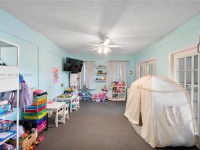 3851 NW 100th Ave, Coral Springs FL 33065