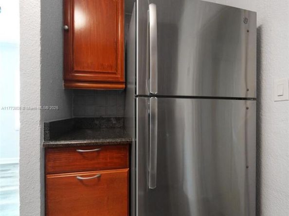 621 Hudson Rd, West Palm Beach FL 33405