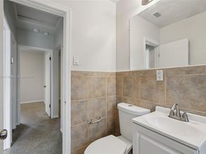 1213 NE 13th St, Fort Lauderdale FL 33304