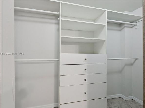 1213 NE 13th St, Fort Lauderdale FL 33304