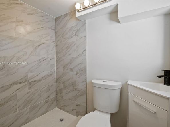 410 NE 172nd St, North Miami Beach FL 33162