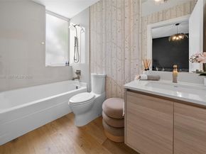 95 N Shore Dr, Miami Beach FL 33141