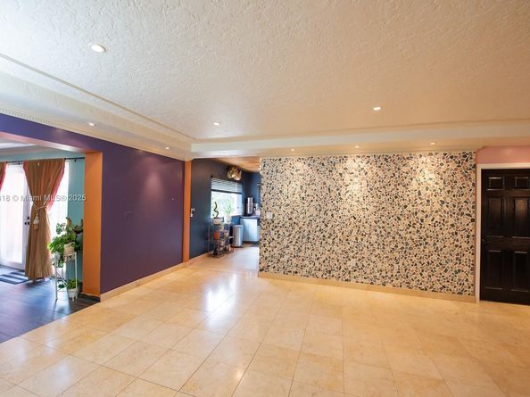 16910 NE 8th Ct, North Miami Beach FL 33162