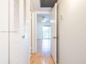 13250 SW 7TH Ct 208L, Pembroke Pines FL 33027