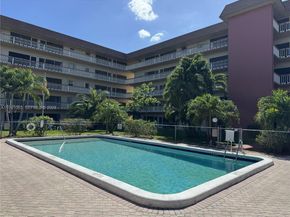5300 Washington St V407, Hollywood FL 33021