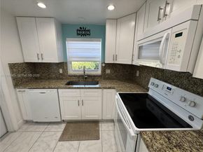 5300 Washington St V407, Hollywood FL 33021