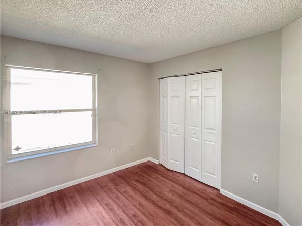 5462 NW 49th Ct, Coconut Creek FL 33073