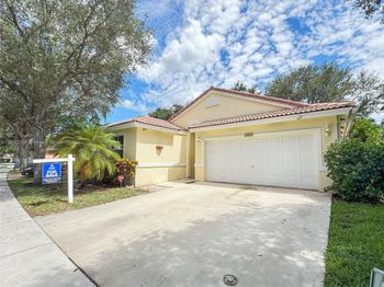 5462 NW 49th Ct