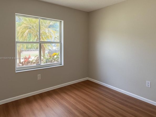5462 NW 49th Ct, Coconut Creek FL 33073