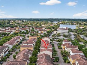 12444 NW 17th Mnr, Pembroke Pines FL 33028