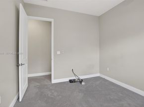 12444 NW 17th Mnr, Pembroke Pines FL 33028