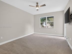 12444 NW 17th Mnr, Pembroke Pines FL 33028