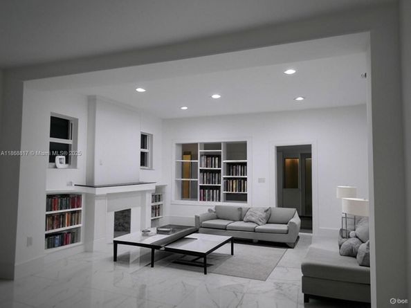 142 NW 47th Ter, Miami FL 33127