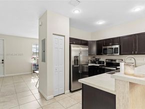 3209 SE 4th Ct, Homestead FL 33033