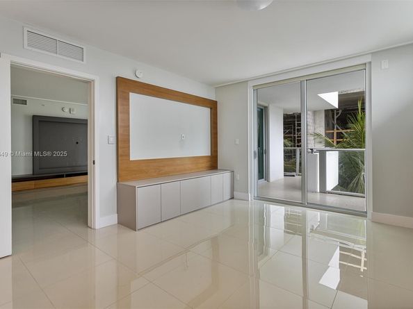 1150 101st ST 203, Bay Harbor Islands FL 33154