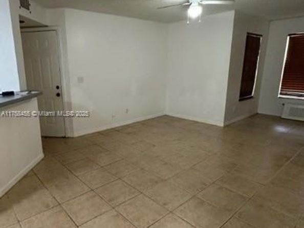 Undisclosed Address #A11758455, Sunrise FL 33325
