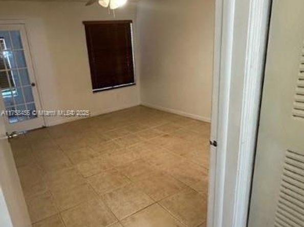 Undisclosed Address #A11758455, Sunrise FL 33325