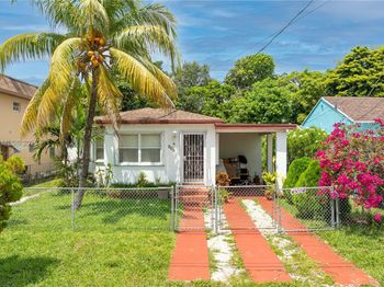 926 NW 24th Ct