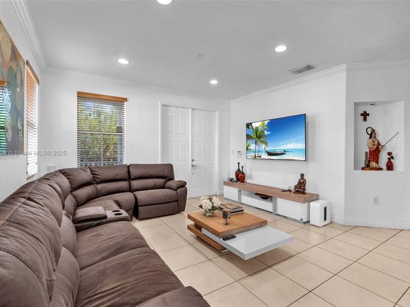 220 SW 87th Ct 0, Miami FL 33174