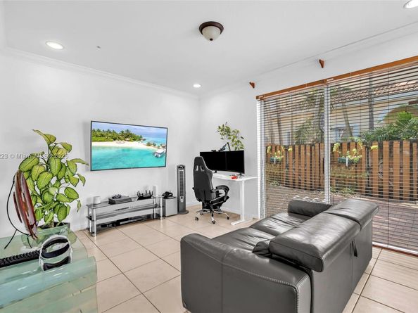 220 SW 87th Ct 0, Miami FL 33174