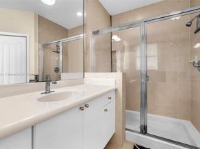 220 SW 87th Ct 0, Miami FL 33174