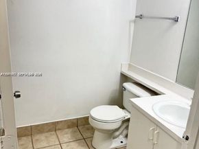 4167 N Haverhill Rd 1113, West Palm Beach FL 33417