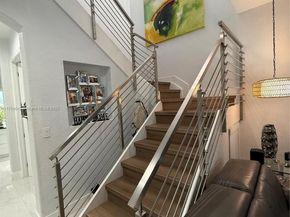 6923 Julia Gardens Dr, Coconut Creek FL 33073