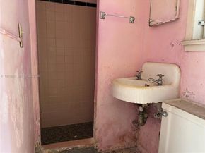4420 SW 3rd St, Miami FL 33134
