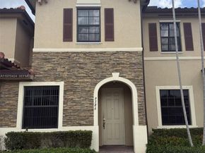 9386 W 33rd Ln, Hialeah FL 33018