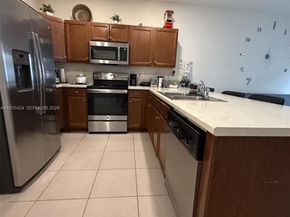 9386 W 33rd Ln, Hialeah FL 33018