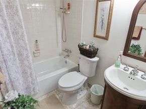 8605 W Sample Rd 202, Coral Springs FL 33065