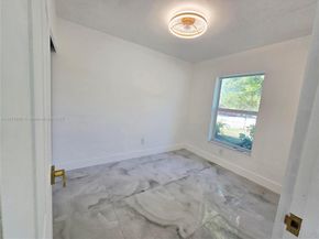 19585 NW 29th Ct, Miami Gardens FL 33056