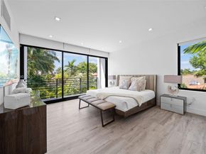 4740 Alton Rd, Miami Beach FL 33140