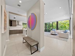 4740 Alton Rd, Miami Beach FL 33140